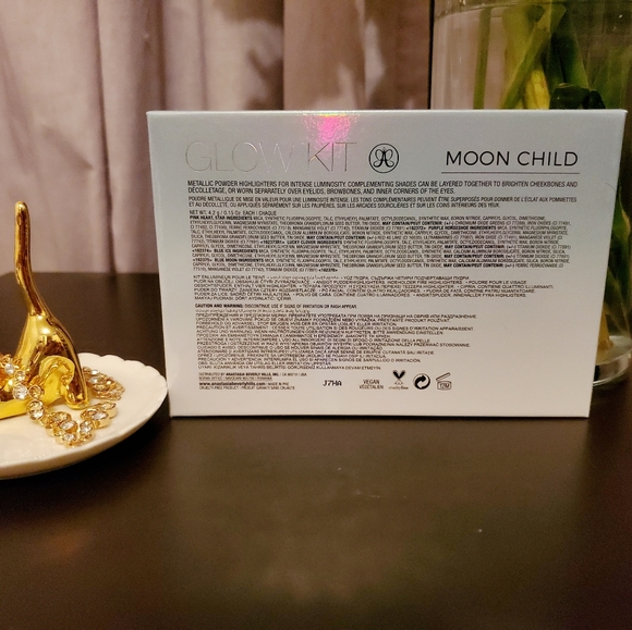 Anastasia Beverly Hills Moonchild Glow Kit - Picture 3 of 4